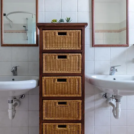 Profumodilago Angera