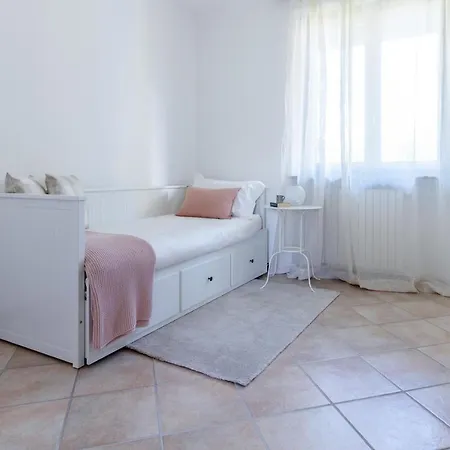 Apartment Profumodilago Angera