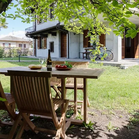 Apartment Profumodilago