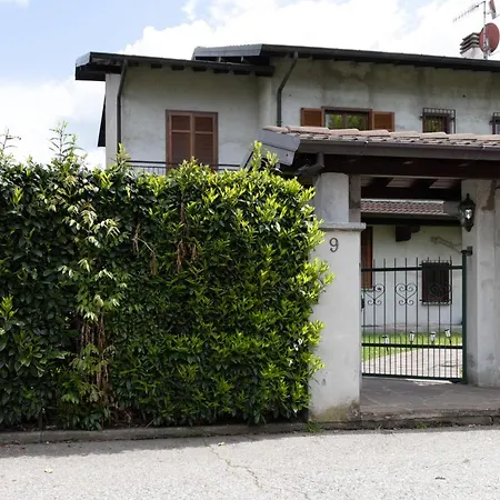 Profumodilago Apartment Angera